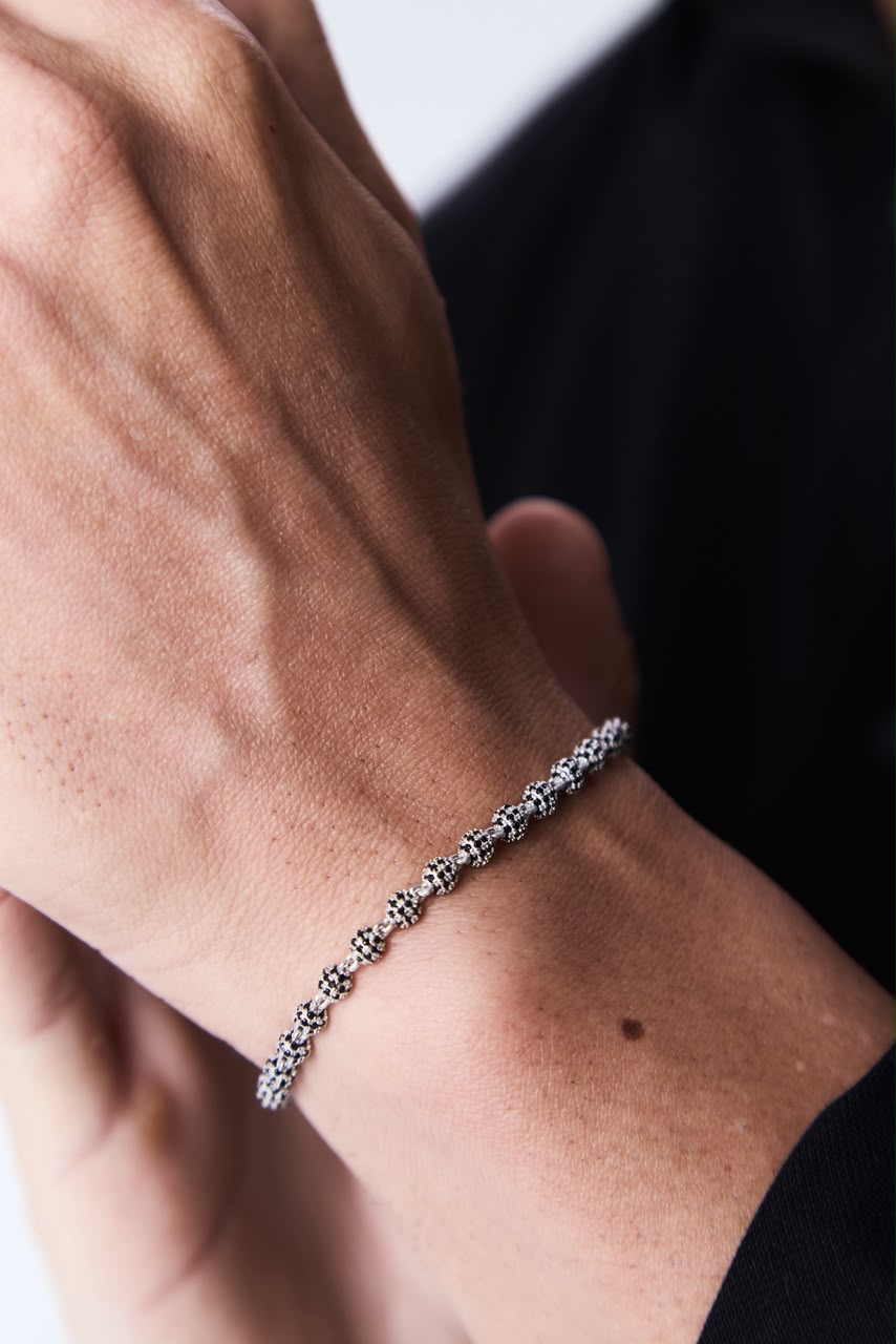 Pulseiras Cravejadas